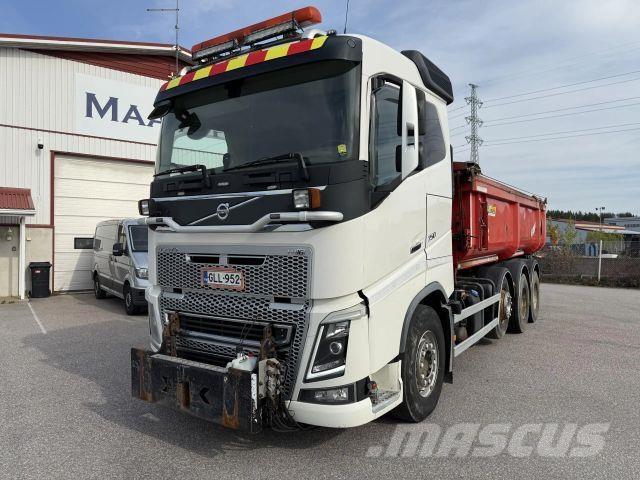 Volvo FH16-750 8x4 Közúti karbantartó haszongépek