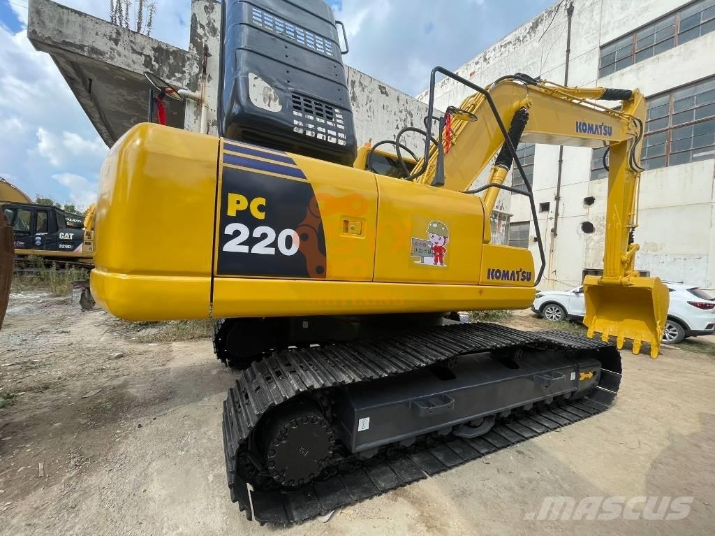 Komatsu PC 220-8 Lánctalpas kotrók