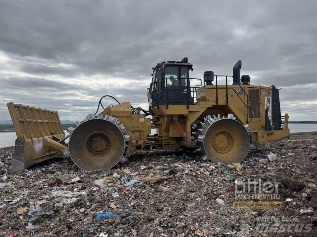 CAT 836 Hulladéktömörítők