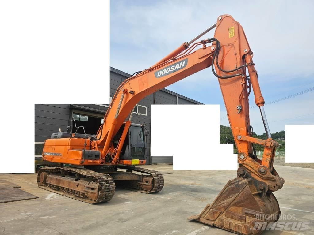 Doosan DX 300 LC-3 Lánctalpas kotrók