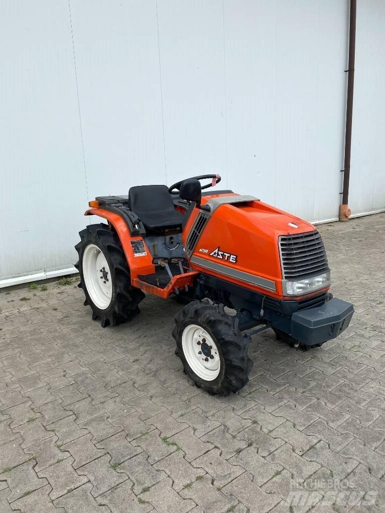 Kubota Aste A17 Kompakt traktorok