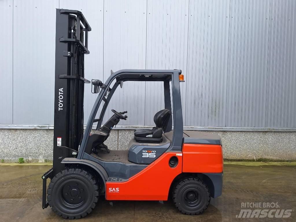 Toyota 52-2 FD JF 35 Dízel targoncák