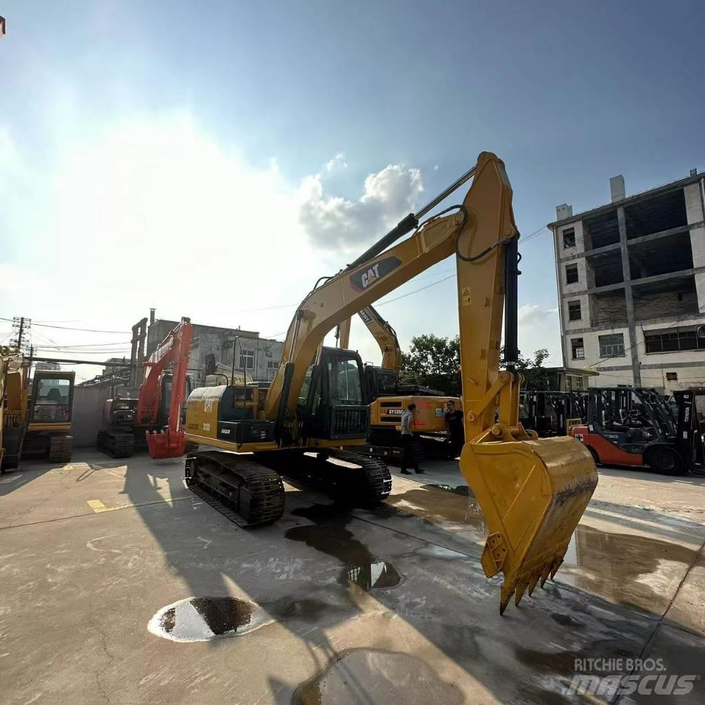 CAT 312 D Lánctalpas kotrók
