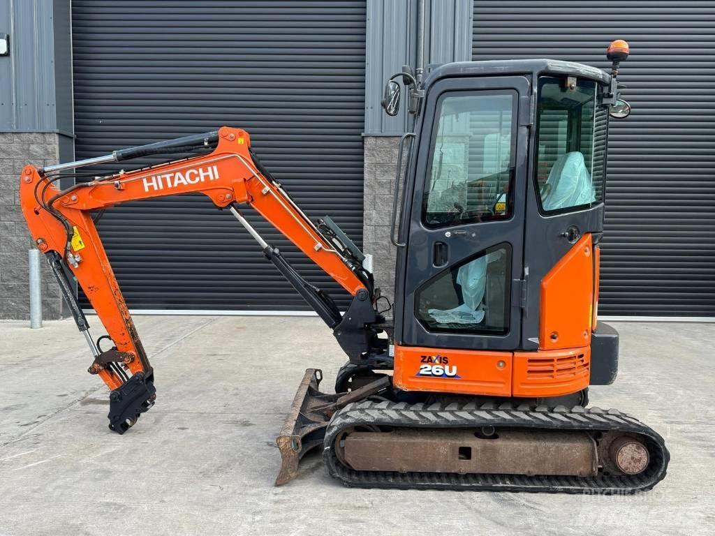 Hitachi ZX 26 U-6 cr Mini kotrók < 7t