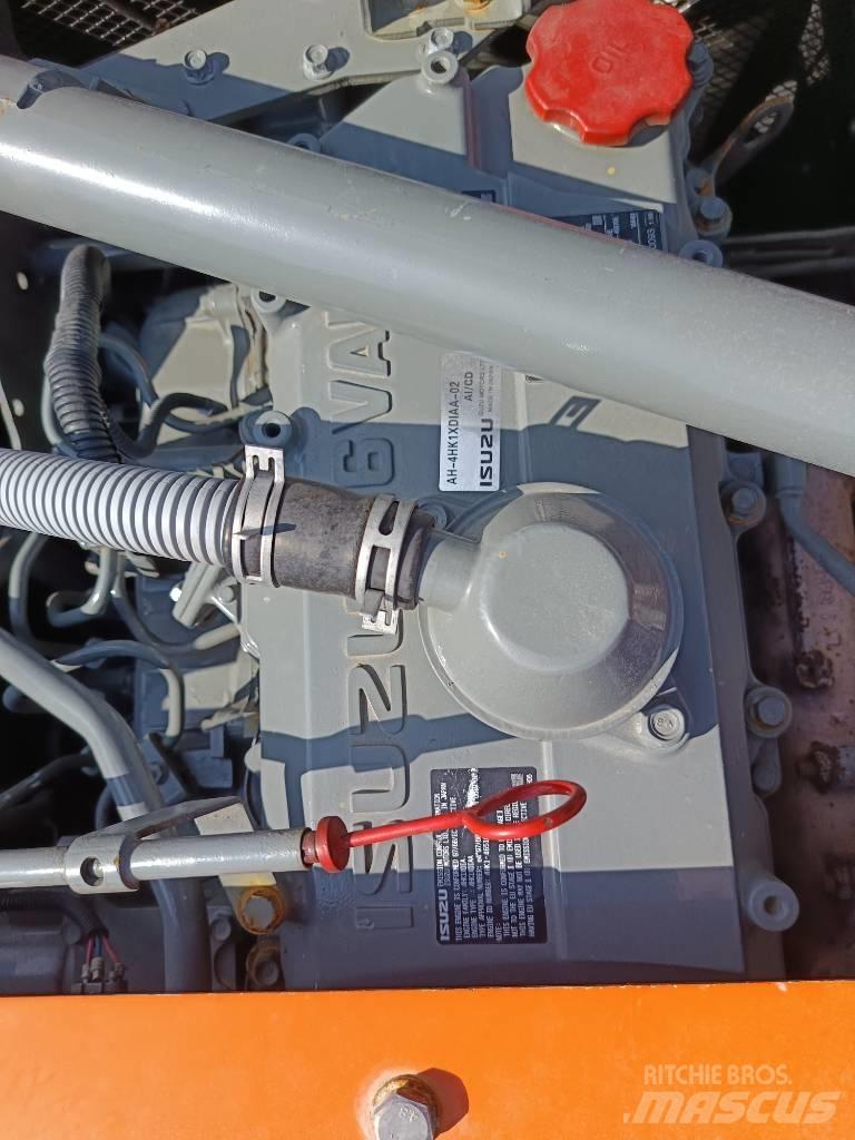 Hitachi ZX200 Lánctalpas kotrók