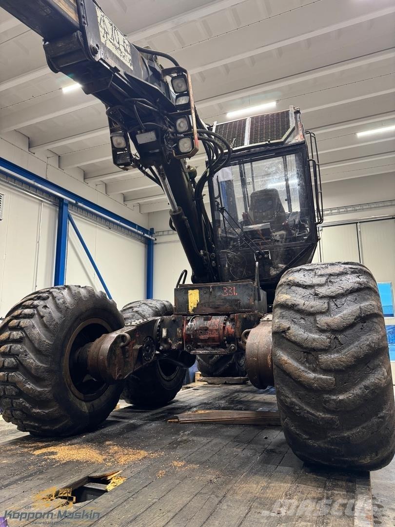 Valmet 911 Betakarítók