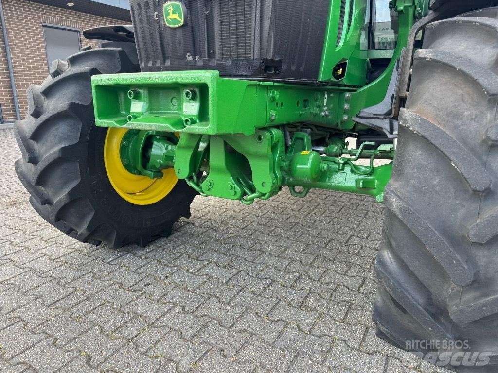 John Deere 6120 M Traktorok