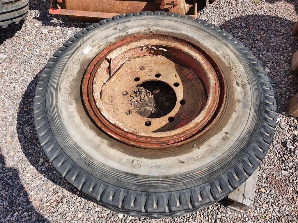 Dunlop 10.00-20 Gumiabroncsok, kerekek és felnik