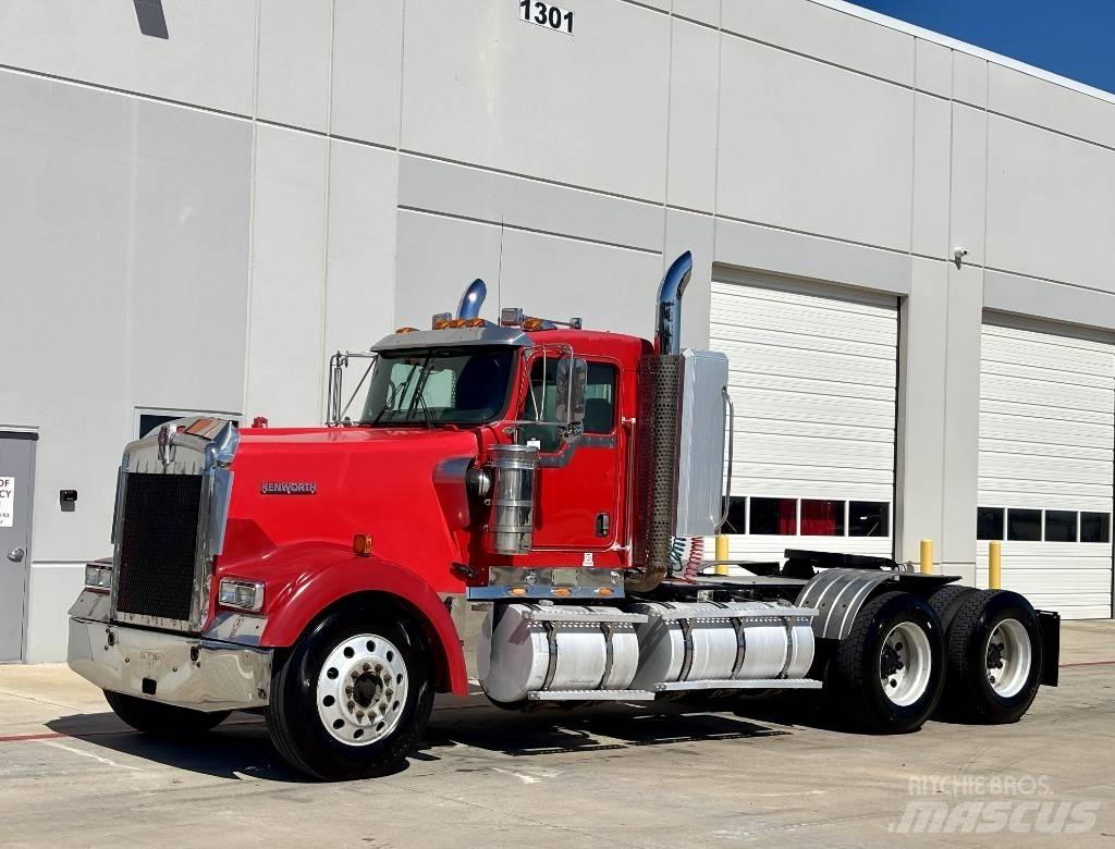 Kenworth W 900 Nyergesvontatók