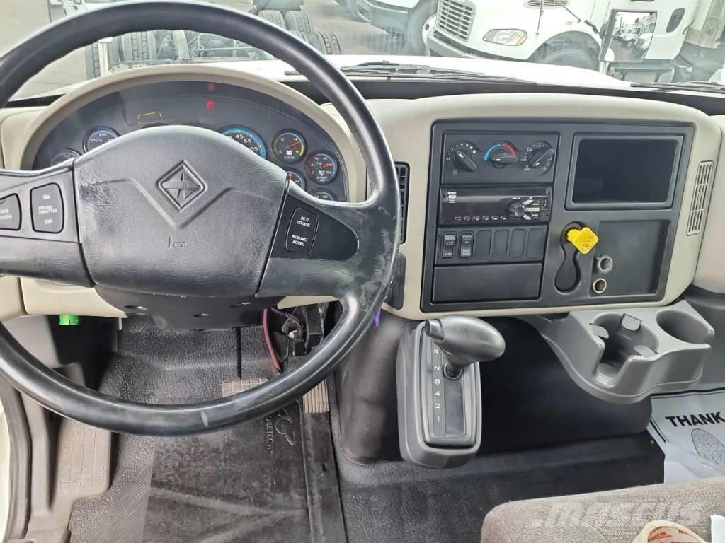 International 4300 Italszállító tehergépkocsik