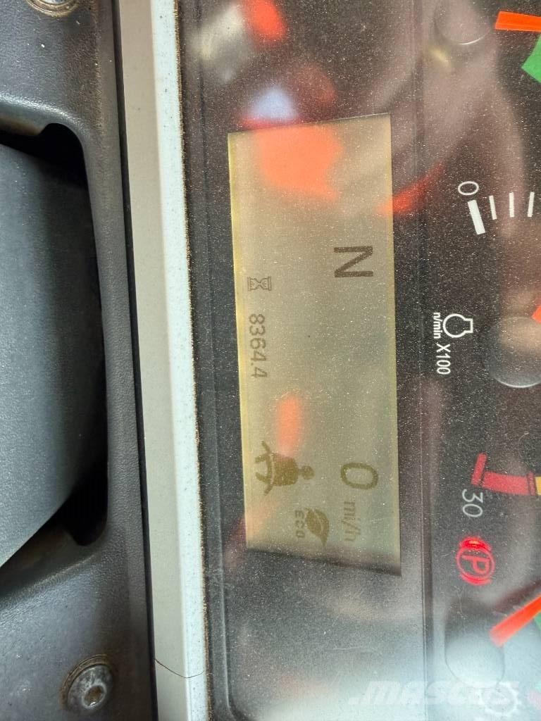 CAT 745 Csuklósdömperek