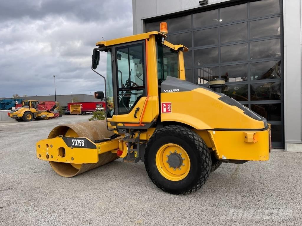 Volvo SD 75 B Egydobos hengerek