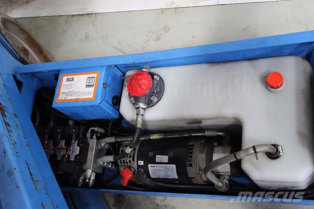 Mantall XE140W Ollós emelők