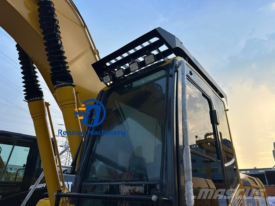 Komatsu PC 220-8 Lánctalpas kotrók