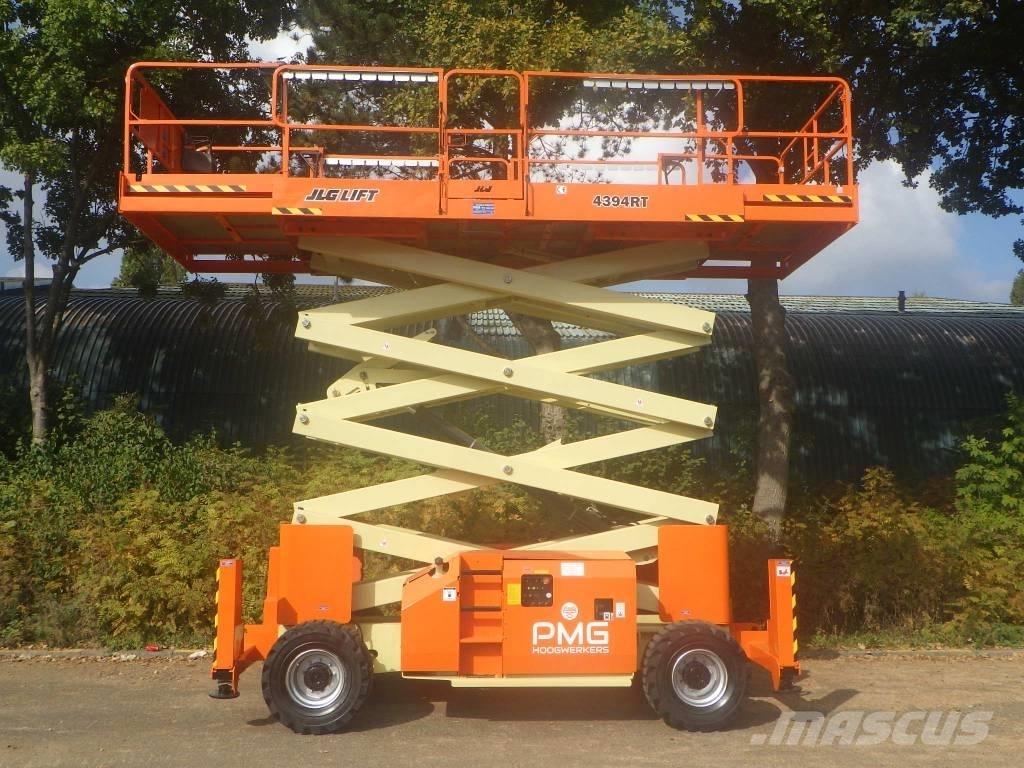 JLG 4394RT Ollós emelők