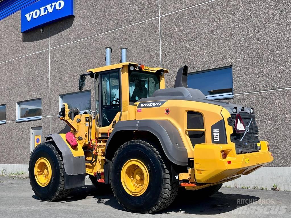 Volvo L 120 H Gumikerekes homlokrakodók