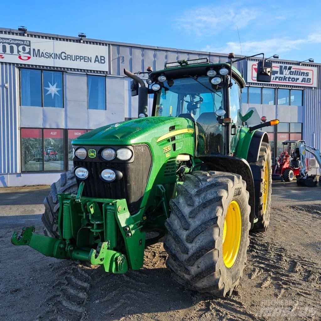 John Deere 7930 Traktorok