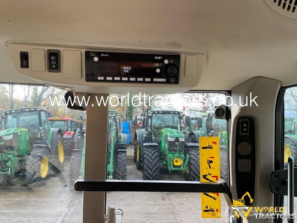 John Deere 6120 M Traktorok