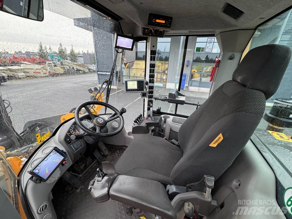 Volvo L 90 H Gumikerekes homlokrakodók
