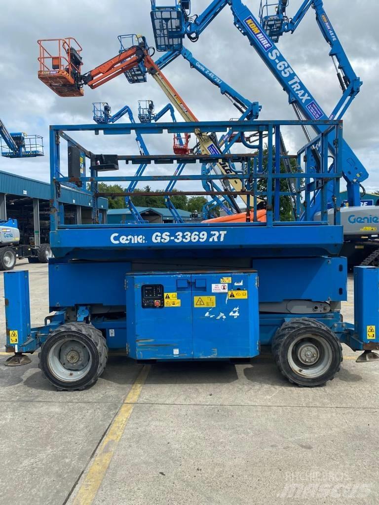 Genie GS 3369 RT Ollós emelők