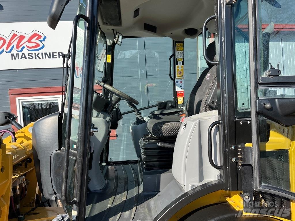 CAT 908M-22 1670Tim Gumikerekes homlokrakodók