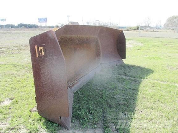 CAT 988 Blade Tolólapok