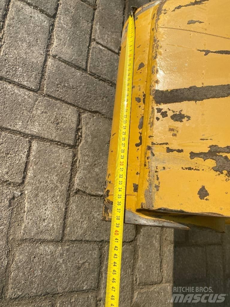 CAT Overslag arm Kotrók