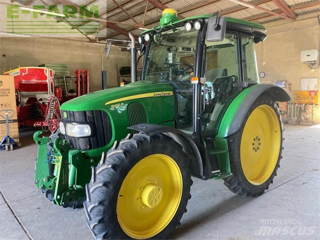 John Deere 5100R Traktorok