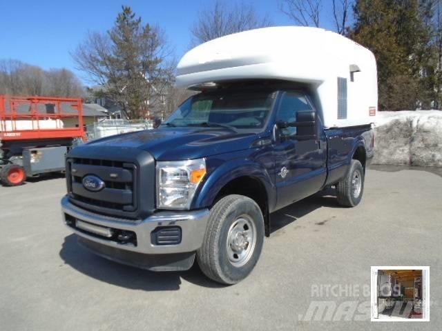 Ford F 450 XL SD Közúti karbantartó haszongépek