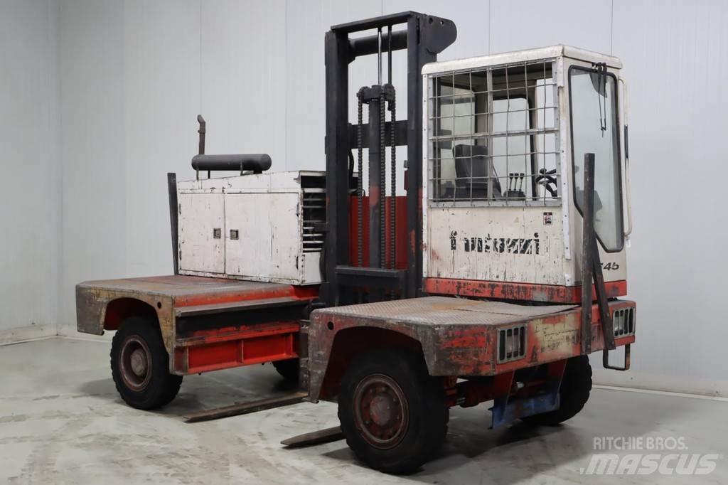 Fantuzzi SF45 Oldalvillás targonca