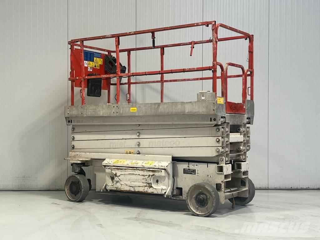 JLG 2646 ES Ollós emelők