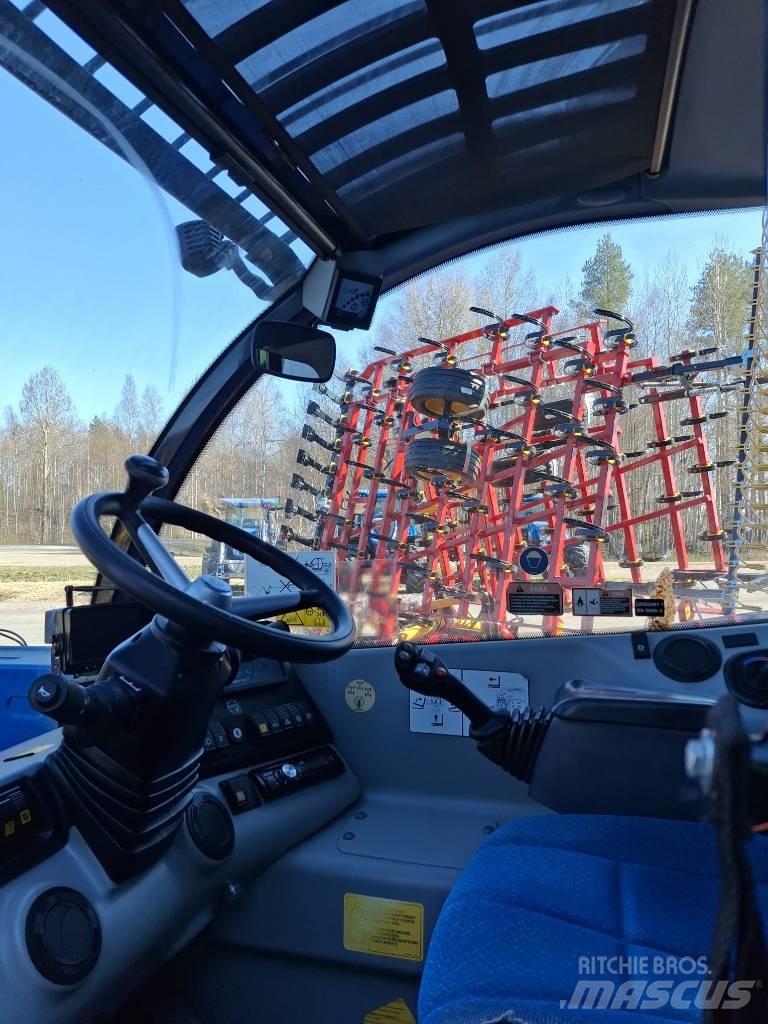 New Holland LM 5060 Teleszkópos mezőgazdasági rakodók