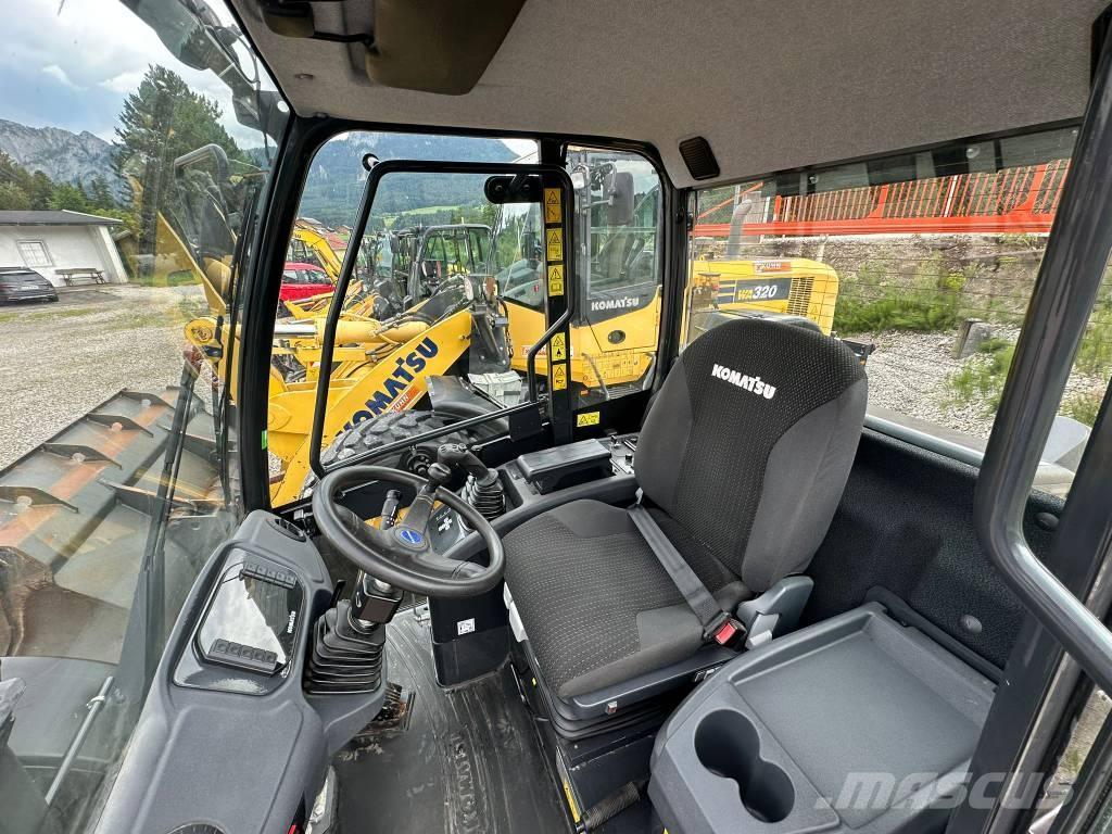 Komatsu WA 100 Gumikerekes homlokrakodók