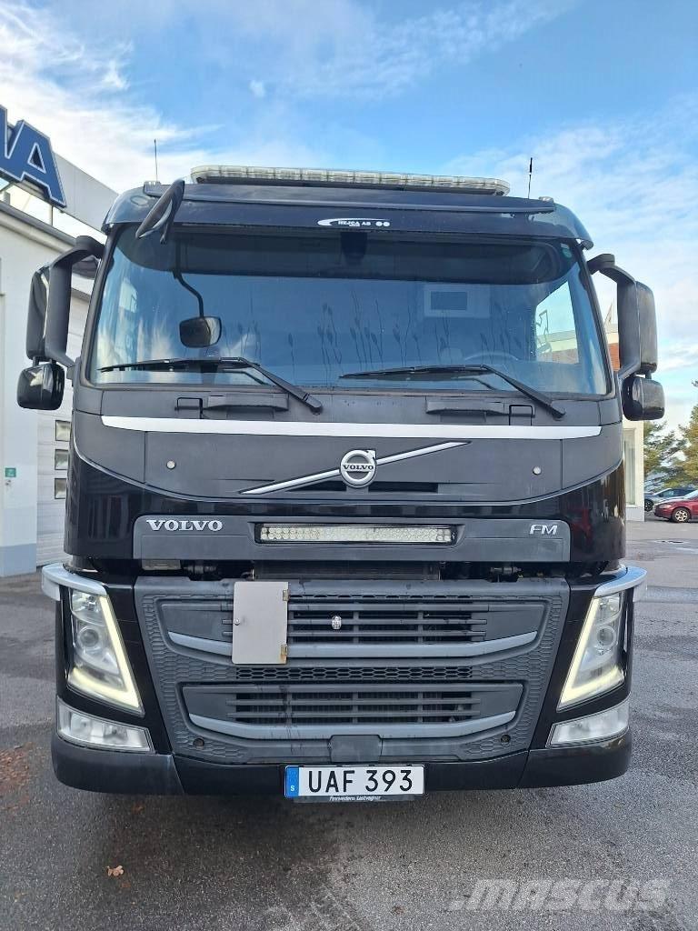 Volvo FM  6x2 Darus teherautók