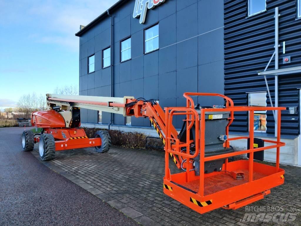 JLG M600JP Bomlift Karos emelők