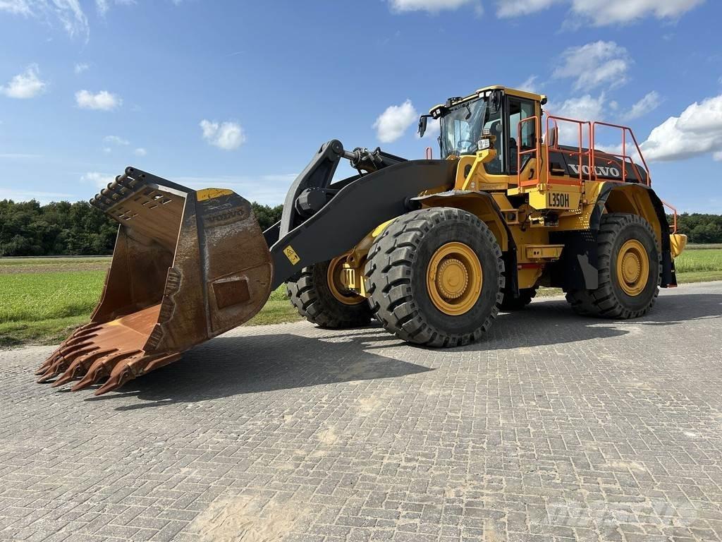 Volvo L350H Gumikerekes homlokrakodók