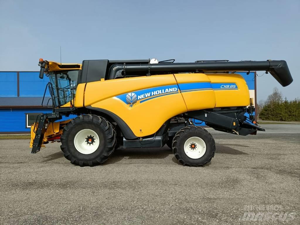 New Holland CX 8.85 Kombájnok