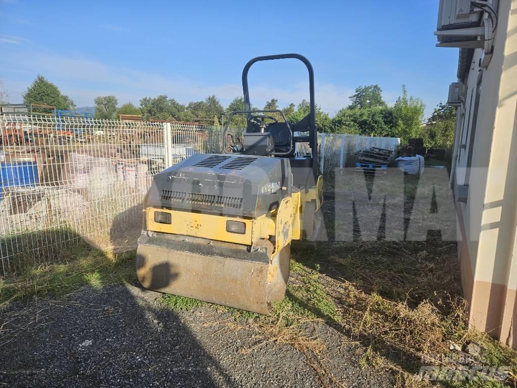 Bomag BW 120 Ikerdobos hengerek