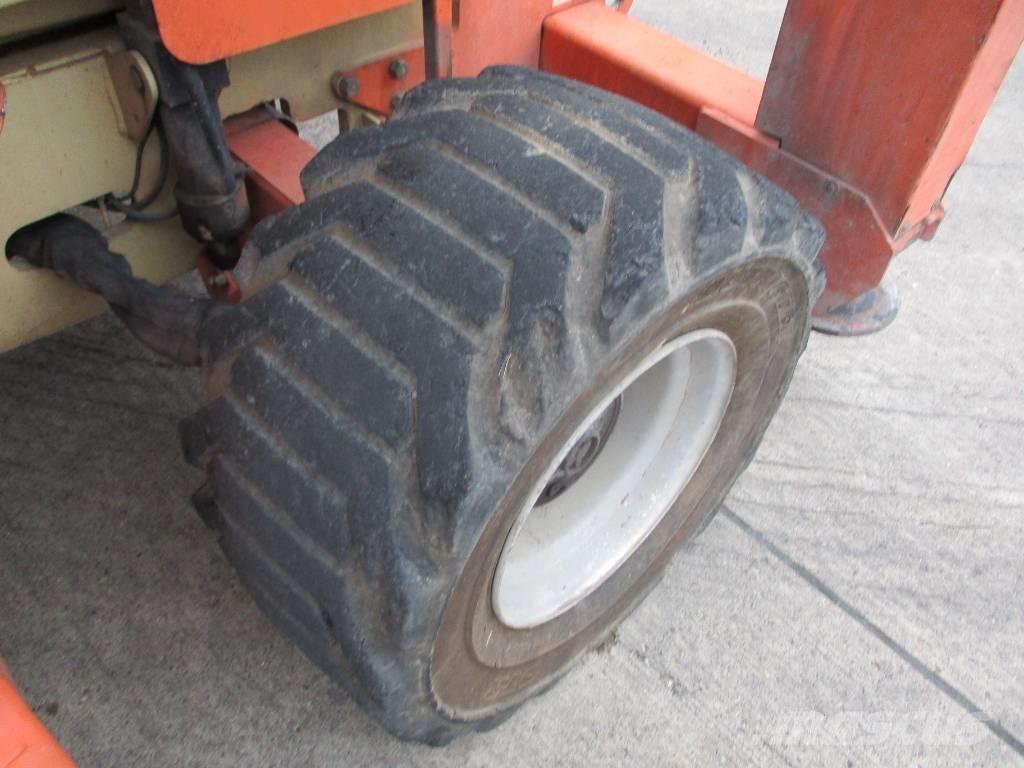 JLG 4394 RT (676) Ollós emelők