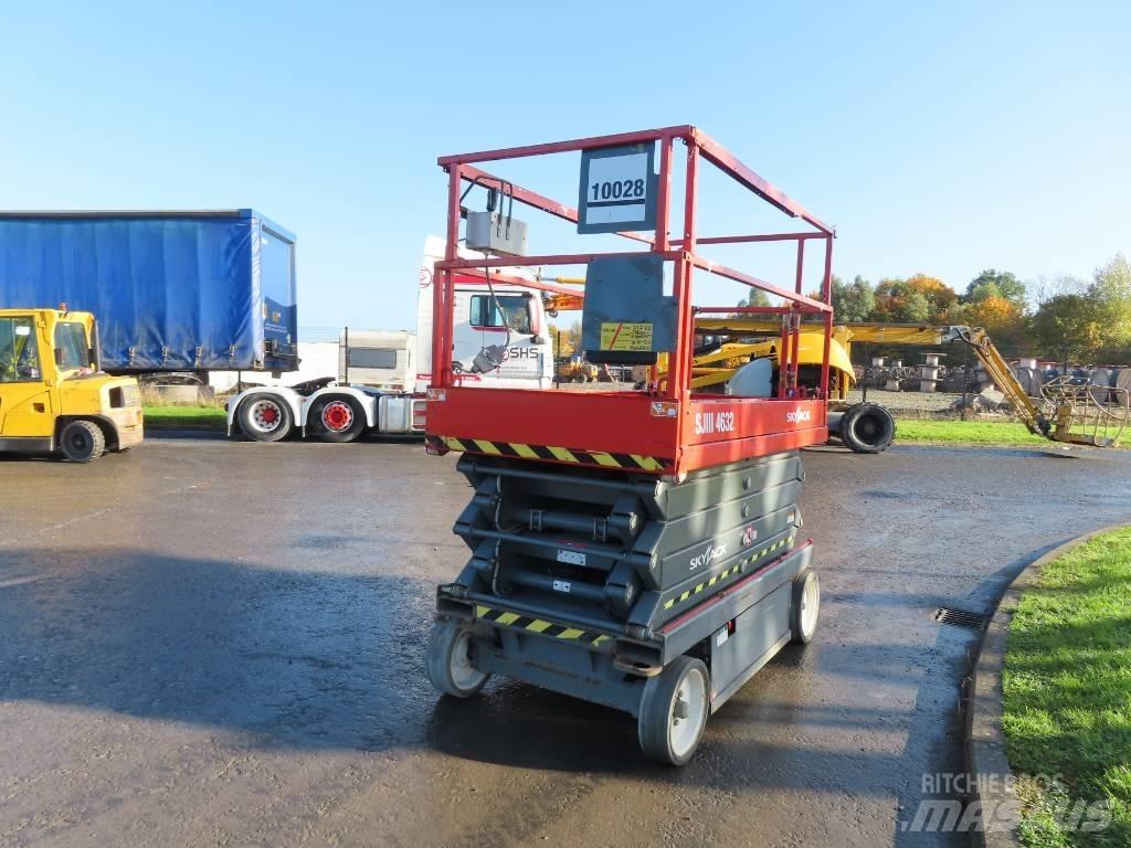 SkyJack SJ III 4632 Ollós emelők