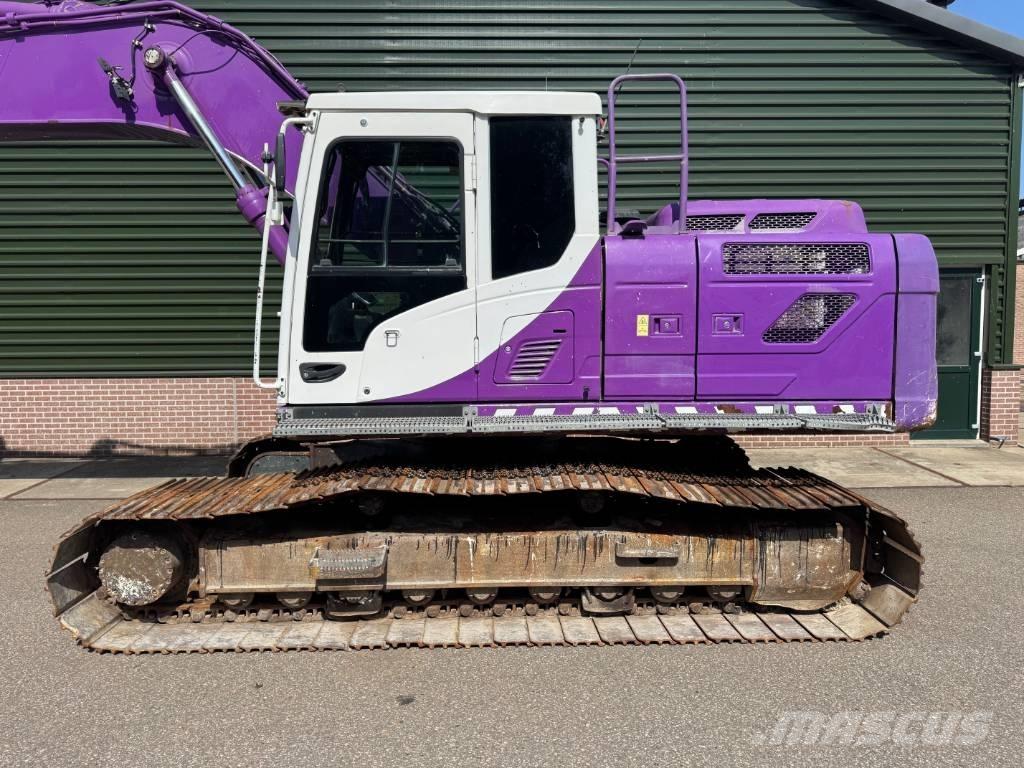 Hyundai HX 260 L Lánctalpas kotrók
