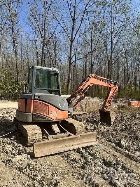 Hitachi ZX50 Lánctalpas kotrók