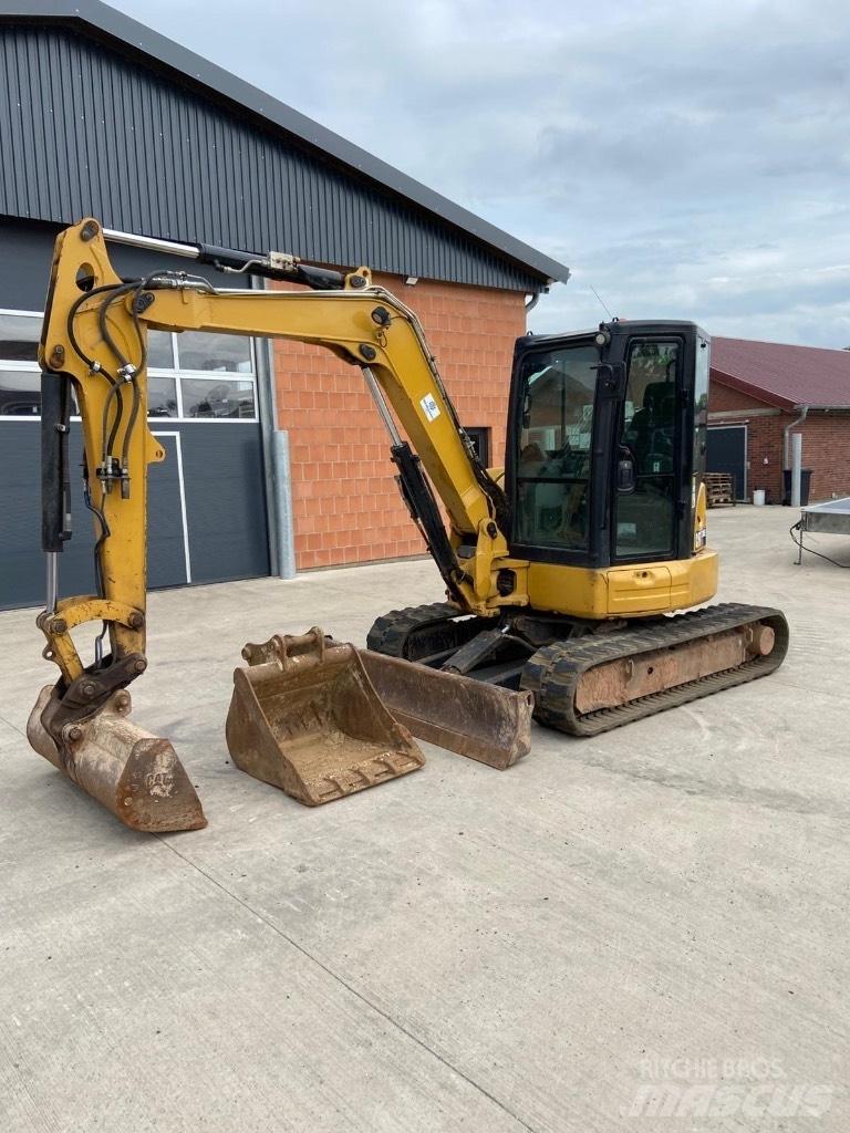 CAT 305 E2 Mini kotrók < 7t