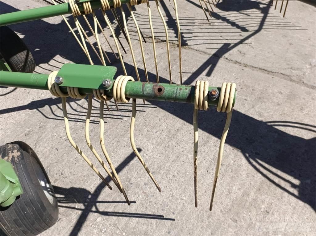 Krone Swadro 800 Rendkészítő Kombájnok
