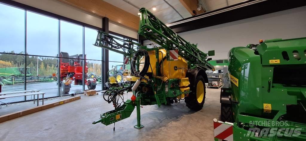 John Deere M 740 i Vontatott trágyaszórók
