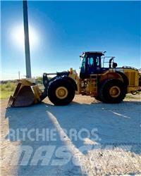 John Deere 844 K Gumikerekes homlokrakodók