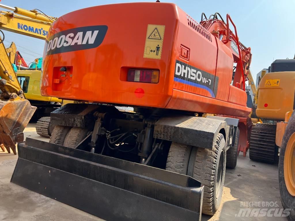 Doosan DH150W-7 Gumikerekes kotrók