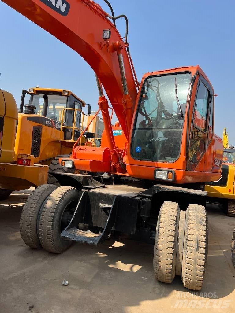 Doosan DH150W-7 Gumikerekes kotrók