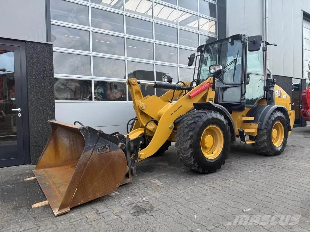 CAT 908 | A/C | EPA Gumikerekes homlokrakodók