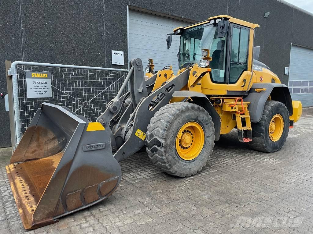 Volvo L90H Gumikerekes homlokrakodók